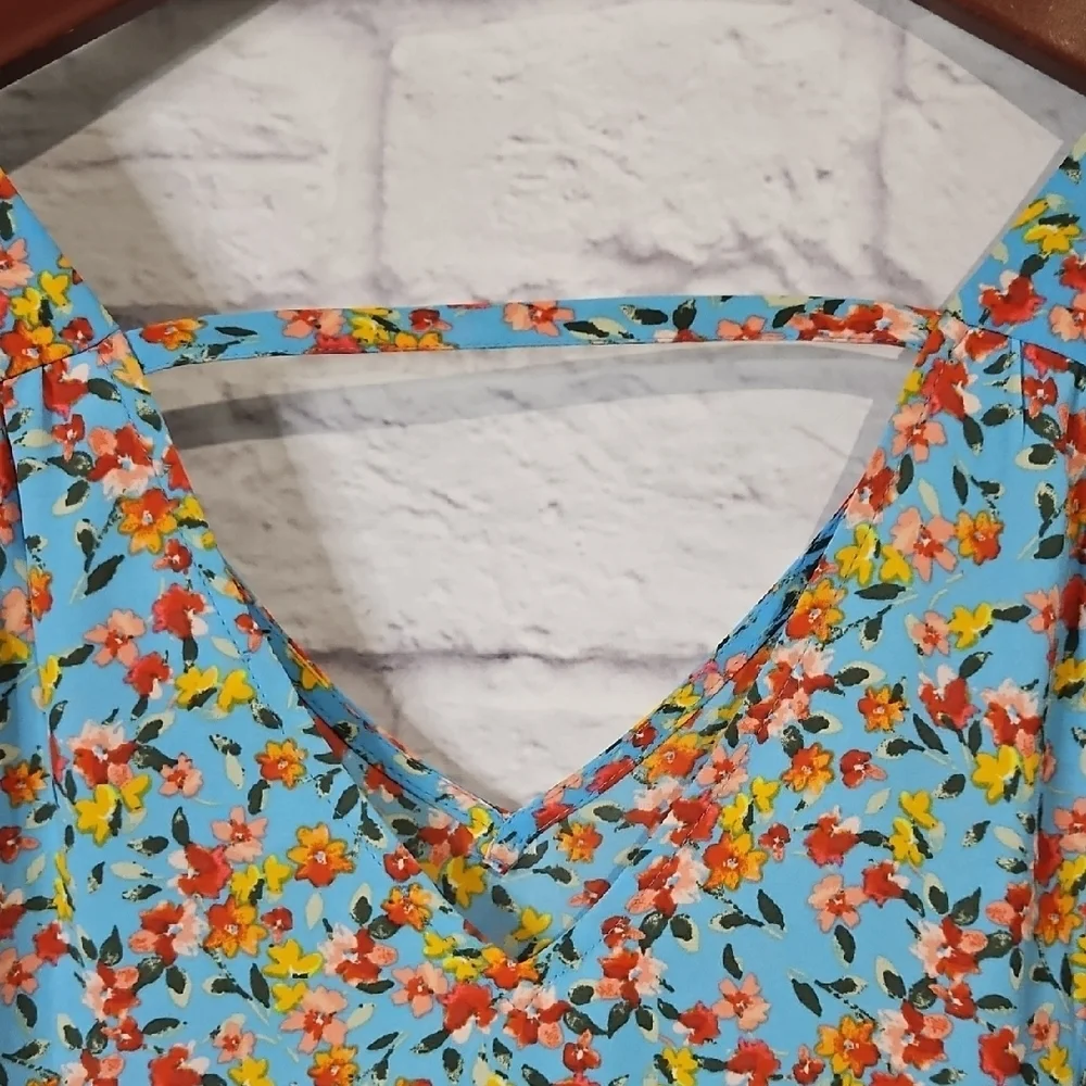 LOFT Multicolor Floral Ruffle Sleeve Blouse - Picture 7 of 7